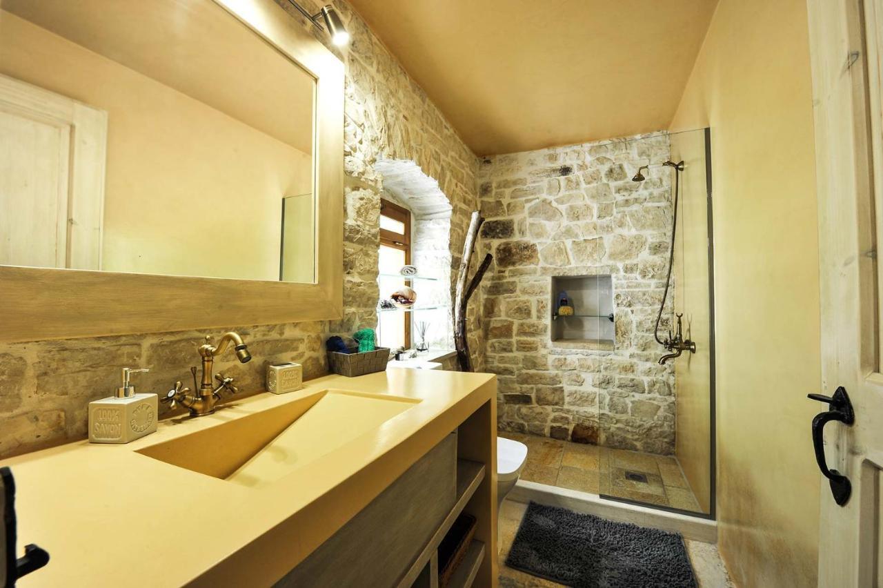 Leonora House By Paxosretreats Villa Arvanitakeika Bagian luar foto